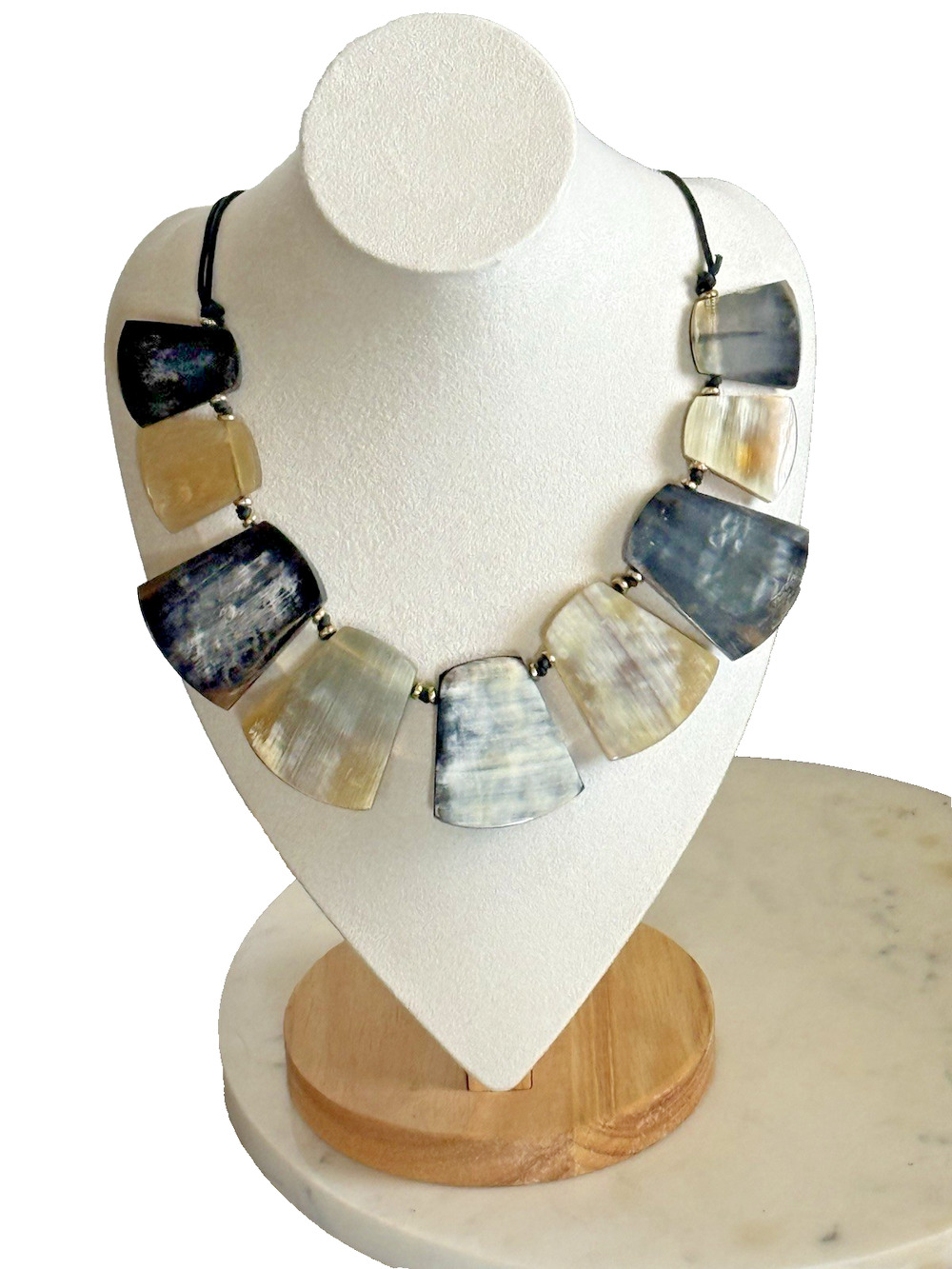 Chico's Neutral Horn Look Statement Necklace Black Taupe Gold Tone Adjustable